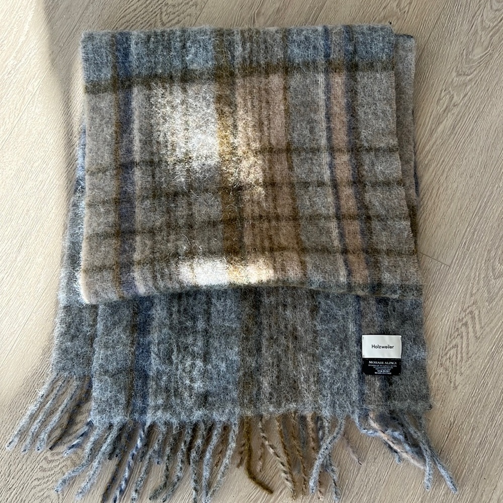 Holzweiler mohair scarf. Only worn once.